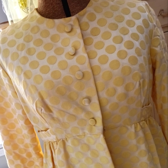 VINTAGE 1960S YELLOW POLKA DOT DRESS AND COAT! " JR. THEME NEW YORK"! UNION MADE - Picture 3 of 16